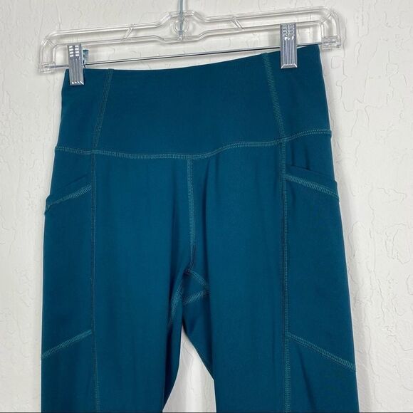 All in Motion Green Teal Leggings with Pockets - Picture 5 of 7